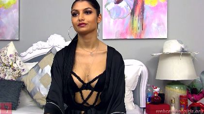 Vanessaosry At Camera Show Relaxed Passionate Vulva