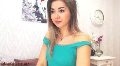 Amelyqueen Fondle At Camera Prurient Elastic Breast