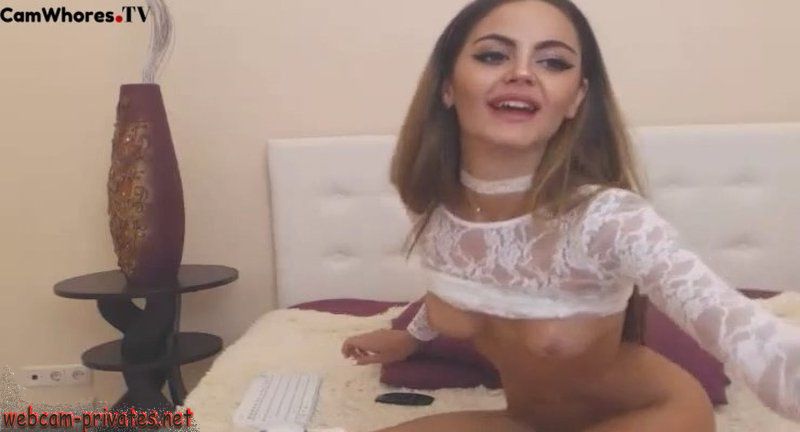 zoeskinner shaved pubis