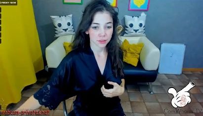 Esmeraldadiva Dampen Bonny Nice Pubis And Passionate Boobs