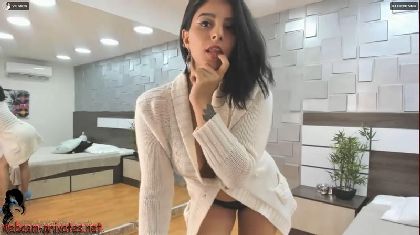 Lanabell In Coquettish And Inviting Video