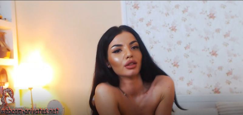 aleemafaye smooth ass