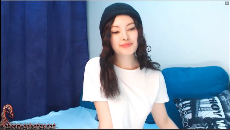 rubyrozexxx elastic cunt