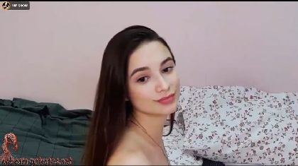 Sinthialydia Unwrap In Cam Snazzy Wide Vulva