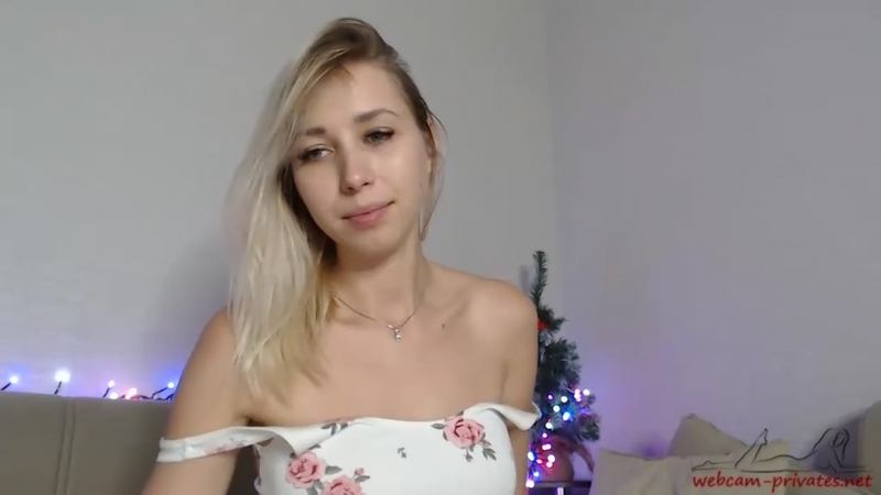 xxx_strawberry007 shaved clit