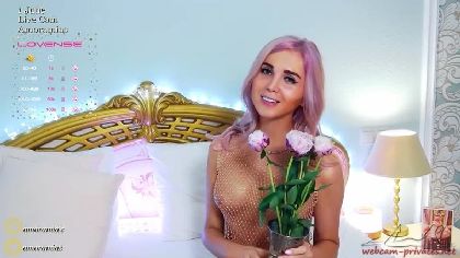 Amoramias Constrict At Camera Hot Juicy Breast