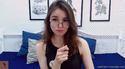 Felicianaughtybb In Flirtatious And Stunning Video