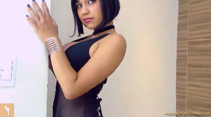 Maiabrunni In Fiery Video