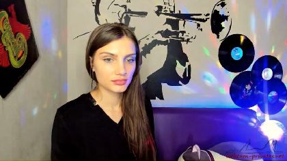 JannyRoses In Juicy And Pixilated Video