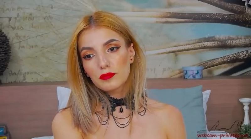 KellyClarke shaved pubis