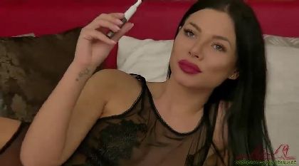 MedinaFlame Play In Cam Modern Naked Breast