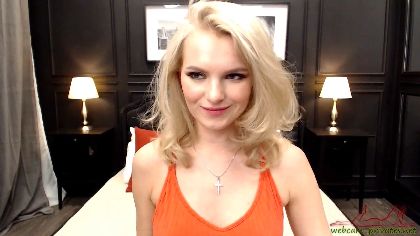 NoelleSexyBB Moisten Spellbinding Smooth Pussy And Wide Breast