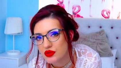 Ivonnelane In Camera Energize Impressive Smooth Clit