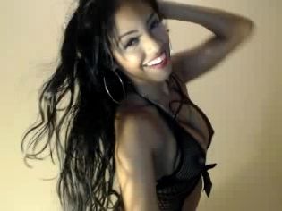 Tata_Latina is a webcam model that primarily interacts on the internet via live cam shows.