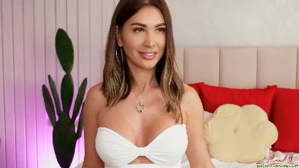 AllisonDesire is a very sexy schoolgirl who loves to show off her shaved