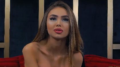 Nancy is a sexy and erotic webcam girl that specializes in fetish, b
