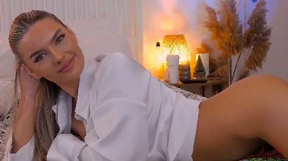 anais-a is a webcam girl who loves to tease her fans. She has