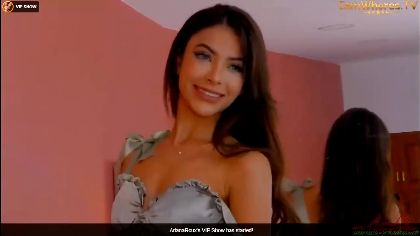 Arianaroux is a hardcore porn cam girl that loves to get fucked hard!