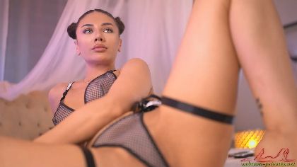 BlairSanders is a sissy that loves to be fucked by machines. She