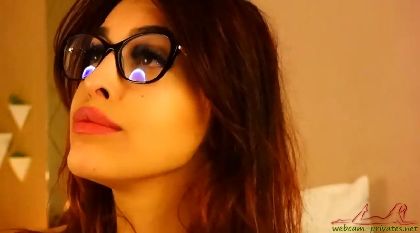 Hello, my name is EvaSyn and I love to play with my huge d