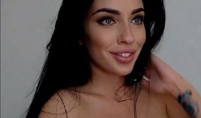webcam_girl is an amazing webcam girl who is super private and a real natural. She loves
