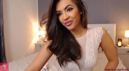 Nicolediva In Lascivious And Pleasing Video