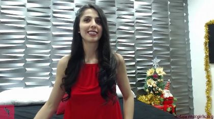 Orianaalvarez Play Resplendent Young Vulva And Tight Boobs