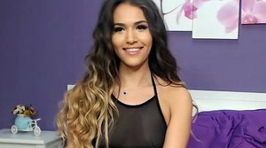 AnnaKurtis magnificent clit