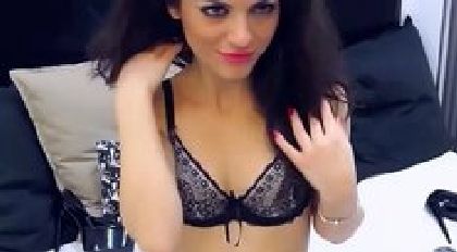 AvvaDiamond Entice Raunchy Sexy Boobs