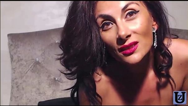 lovelycelia1 well-groomed pubis