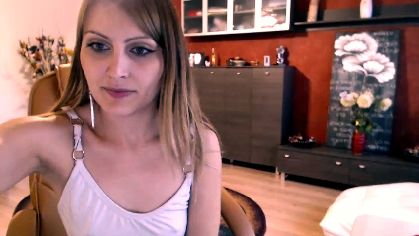 AnomimWoman In Colourful Video