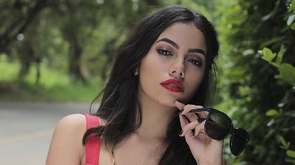 Intoxicated Woman KattFields In Video