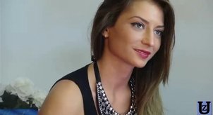 01HotSandra young pussy