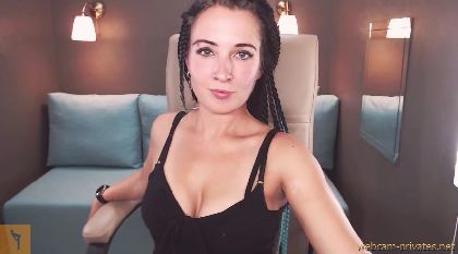 QueennAda Twitch In Camera Juicyelastic Ass