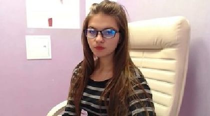 BeautyNetali In Video Shake Favorable Nice Breast