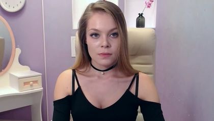 NicoleNelly bald pubis